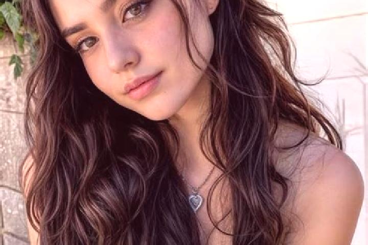 Hazel, 21, a auburn amber-eyed middle eastern companion based in Yerrabalem. Offering Striptease, GFE, Couples. Available for incall and outcall, overnight b...