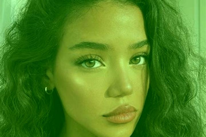 Hazel, 21, a black brown-eyed ebony companion based in Comana de Sus. Offering CIM, Couples, Overnight. Available for incall and outcall, overnight bookings ...