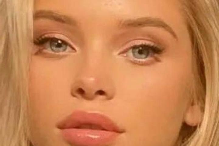 Hazel, 21, a blonde blue-eyed caucasian companion based in Taskino. Offering Domination, Deep French Kissing, Dinner Date, Overnight. Available for incall an...