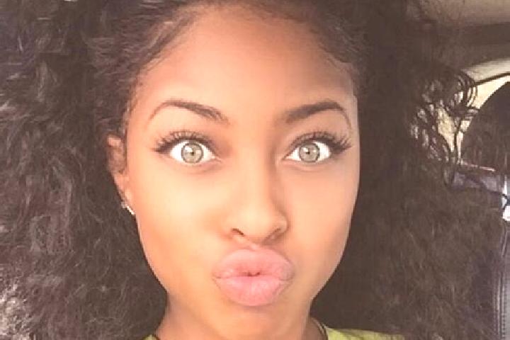 Hazel, 21, a dark blonde green-eyed ebony companion based in Goyllarisquizga. Offering OWO, Deep French Kissing, Party Girl. Available for incall and outcall...