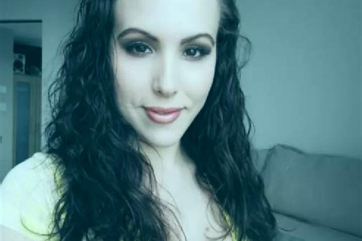 Hazel, 21, a red amber-eyed mediterranean companion based in San Juan Bautista la Raya. Offering Striptease, Party Girl, Overnight, Duos, Fetish. Available f...