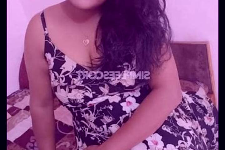 Hazel, 21 — Escort in Ad Dil , Yemen