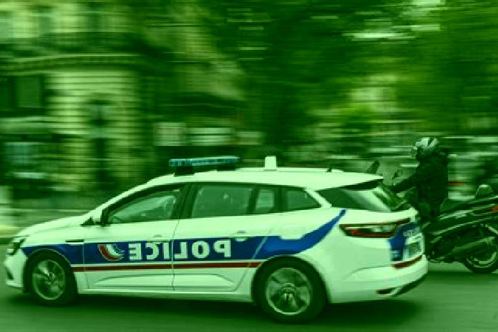 Hazel, 21 — Escort in Arrest, France
