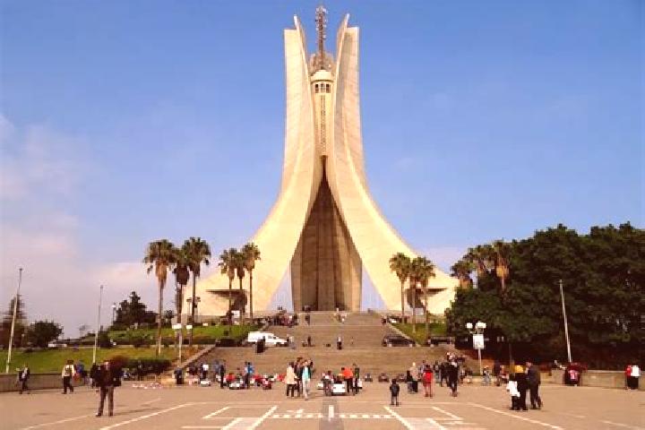 Hazel, 21 — Escort in Boudjima, Algeria