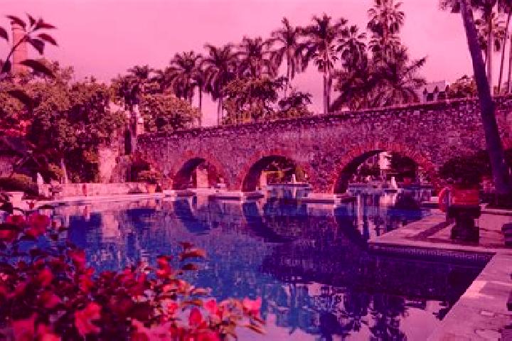 Hazel, 21 — Escort in El Carreton, Mexico