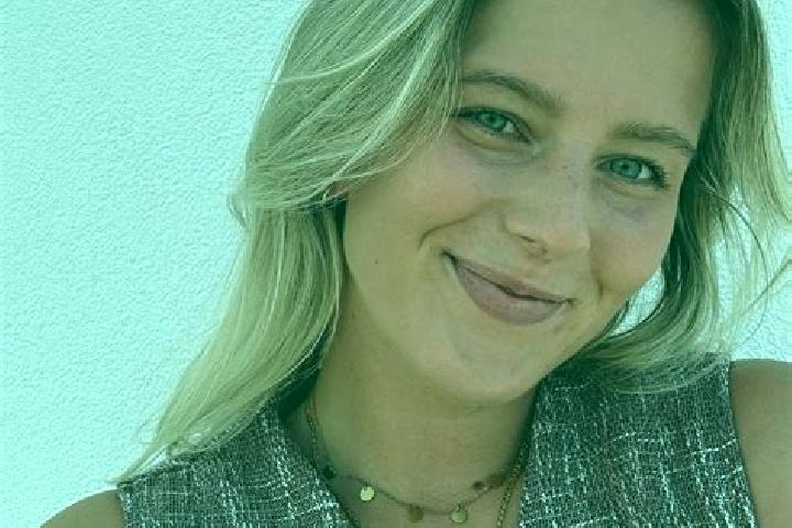 Hazel, 21 — Escort in Grossbottwar, Germany