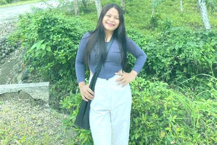 Hazel, 21 — Escort in Laleng, Indonesia