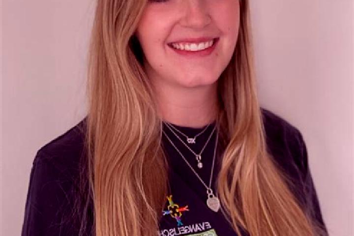Hazel, 21 — Escort in Mogendorf, Germany