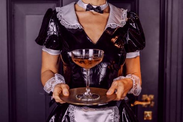 Hazel, 22, a black dark-eyed slavic companion based in Beychac. Offering Roleplay, Travel Companion, BDSM, OWO. Available for incall and outcall, day and eve...