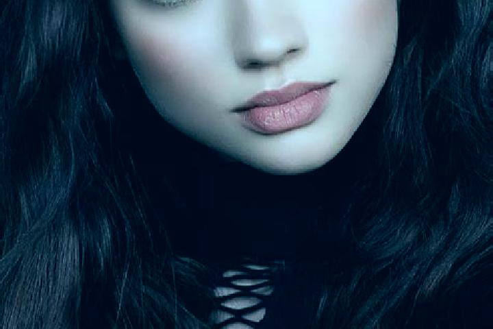 Hazel, 22, a brunette dark-eyed mediterranean companion based in Van Ha. Offering Fetish, A-Level, Erotic Massage, Striptease. Available for incall and outca...