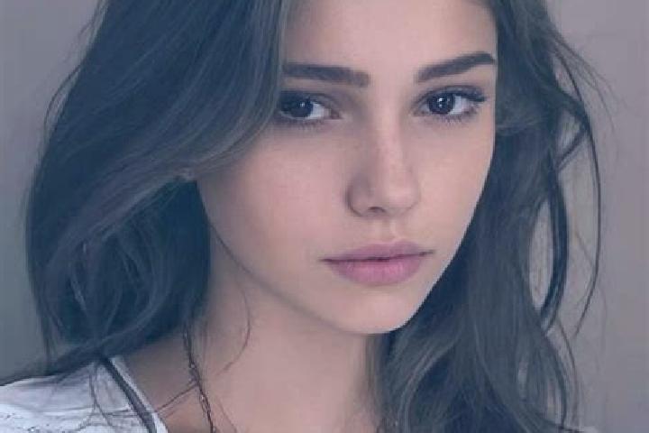 Hazel, 22, a chestnut dark-eyed slavic companion based in Mollaj. Offering Tantra, GFE, Deep French Kissing, A-Level. Available for incall and outcall, overn...