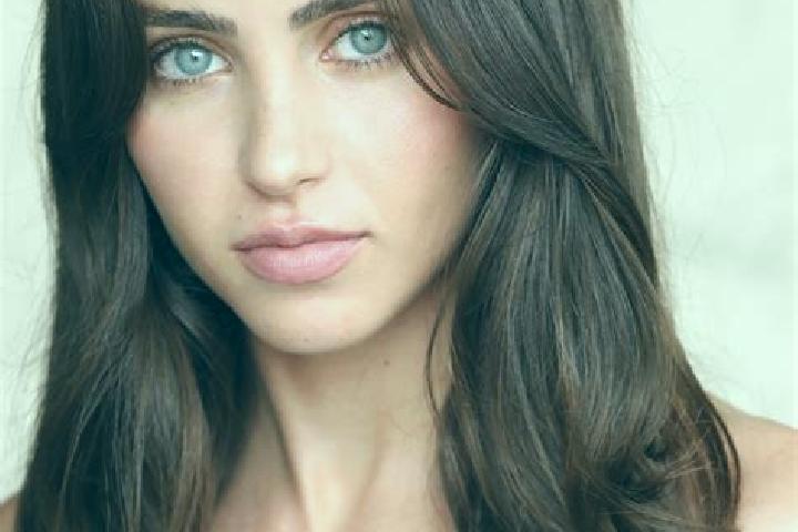 Hazel, 22, a red brown-eyed latina companion based in Gaoxian. Offering CIM, Duos, Girlfriend Experience. Available for incall and outcall, day and evening d...