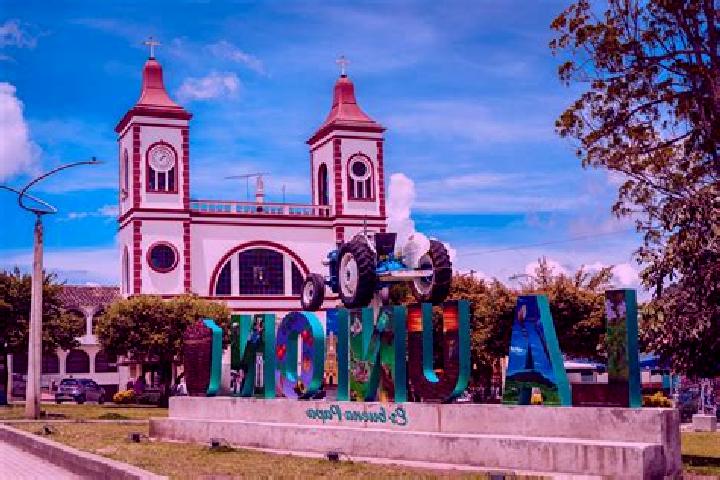 Hazel, 22 — Escort in La Union, Mexico