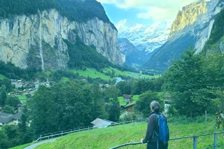 Hazel, 22 — Escort in Lauterbrunnen, Switzerland