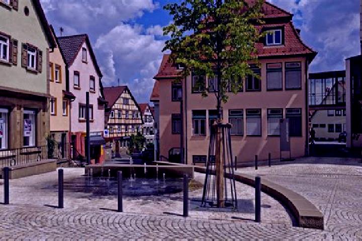 Hazel, 22 — Escort in Neuenstein, Germany
