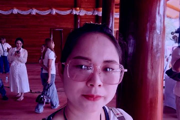 Hazel, 22 — Escort in Pluak Daeng, Thailand
