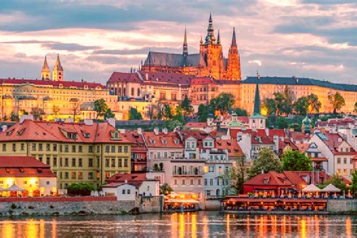 Hazel, 22 — Escort in Rejon ulicy Borowskiej-Poludnie, Poland