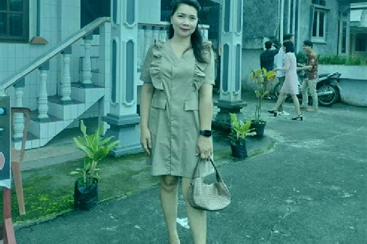 Hazel, 22 — Escort in Sorongan, Indonesia