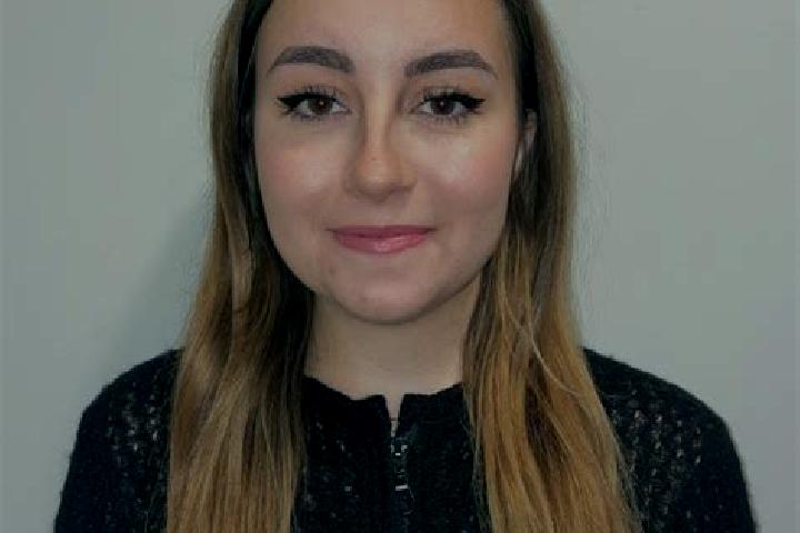 Hazel, 22 — Escort in Stroud, United States
