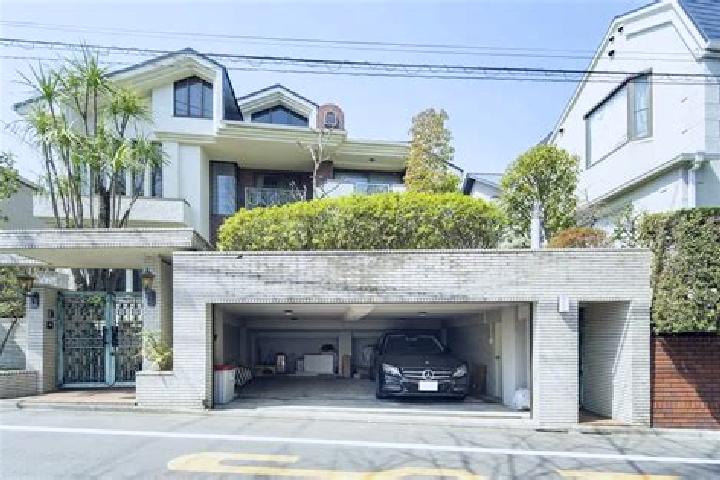 Hazel, 22 — Escort in Tokorozawa, Japan