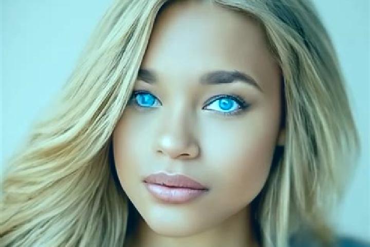 Hazel, 23, a blonde blue-eyed latina companion based in Wutai. Offering BDSM, Couples, Erotic Massage, 69. Available for incall and outcall, day and evening ...