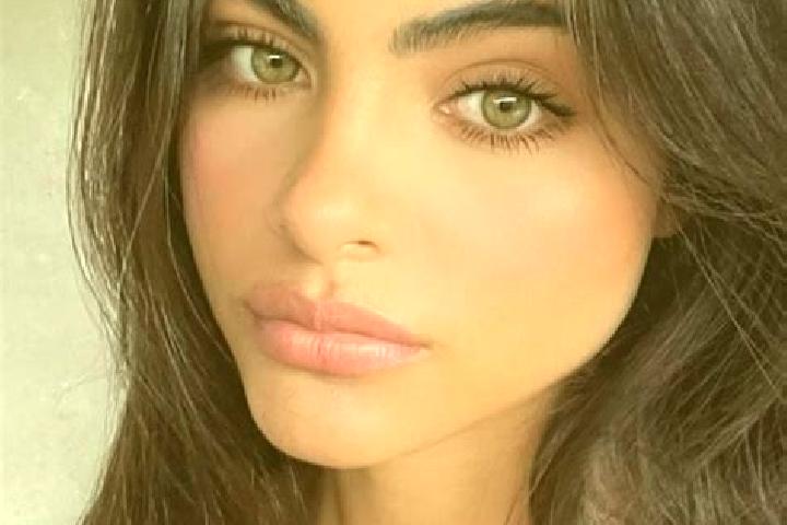 Hazel, 23, a brunette amber-eyed middle eastern companion based in Querrieu. Offering Domination, Party Girl, Fetish. Available for incall and outcall, overn...