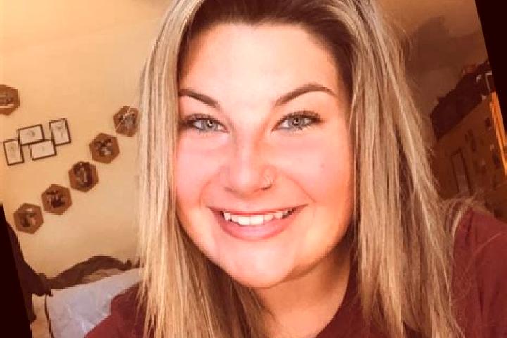 Hazel, 23 — Escort in Beasley, United States