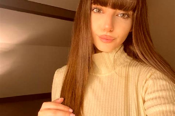 Hazel, 23 — Escort in Darani-ye Olya, Iran