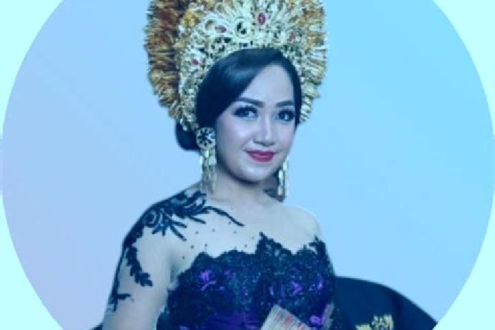 Hazel, 23 — Escort in Kelodan, Indonesia