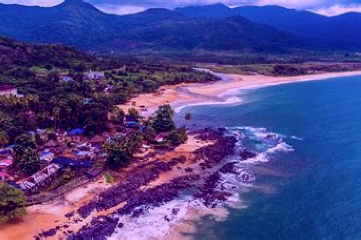 Hazel, 23 — Escort in Mamboma, Sierra Leone