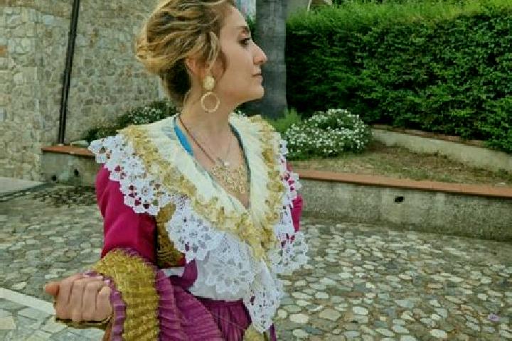 Hazel, 23 — Escort in San Giorgio Albanese, Italy