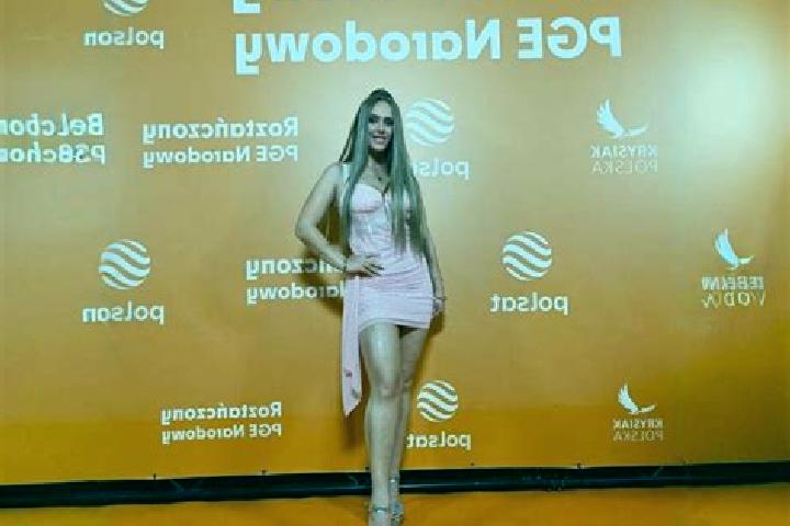 Hazel, 23 — Escort in Sochocin, Poland