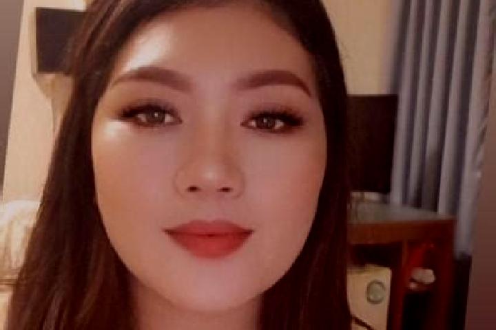 Hazel, 24, a black grey-eyed asian companion based in Coamitla. Offering Domination, GFE, OWO. Available for incall and outcall, overnight bookings available.