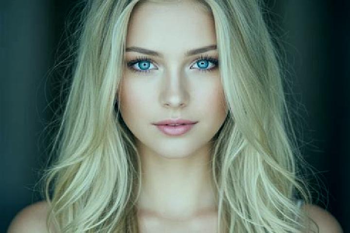 Hazel, 24, a blonde amber-eyed mixed companion based in Genk. Offering Massage, Party Girl, Couples. Available for incall and outcall, day and evening dates.