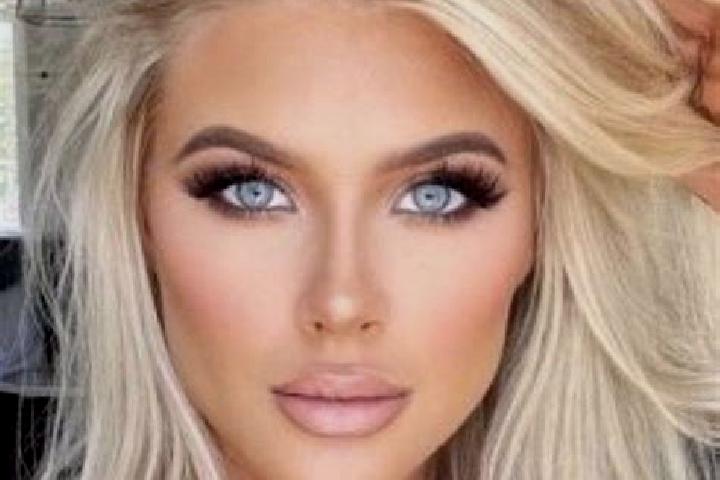 Hazel, 24, a platinum blonde grey-eyed indian companion based in Mamonovo. Offering A-Level, OWO, Striptease, Massage. Available for incall and outcall, day ...