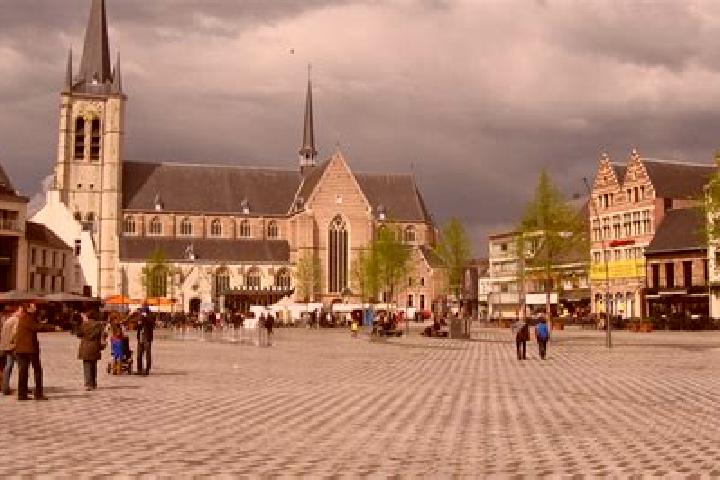 Hazel, 24 — Escort in Herselt, Belgium