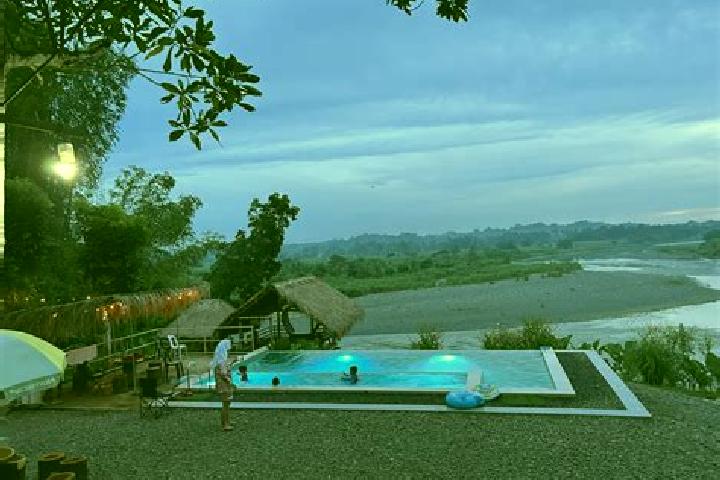 Hazel, 24 — Escort in Maribong, Philippines