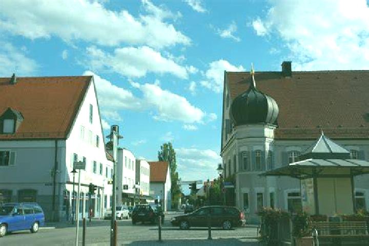 Hazel, 24 — Escort in Markt Schwaben, Germany