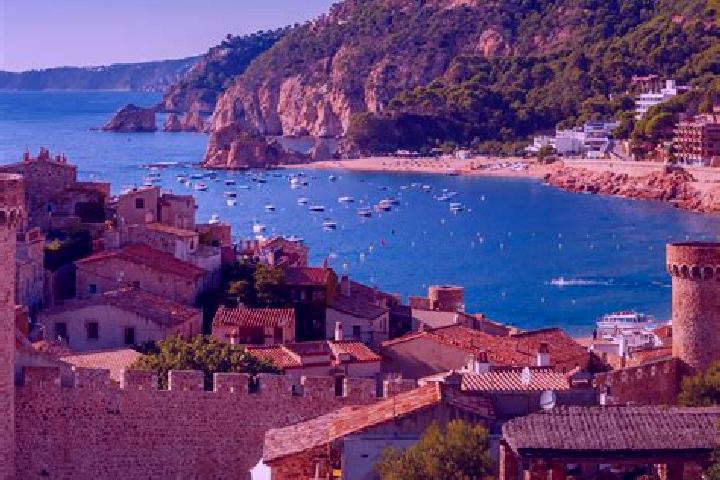 Hazel, 24 — Escort in Murero, Spain