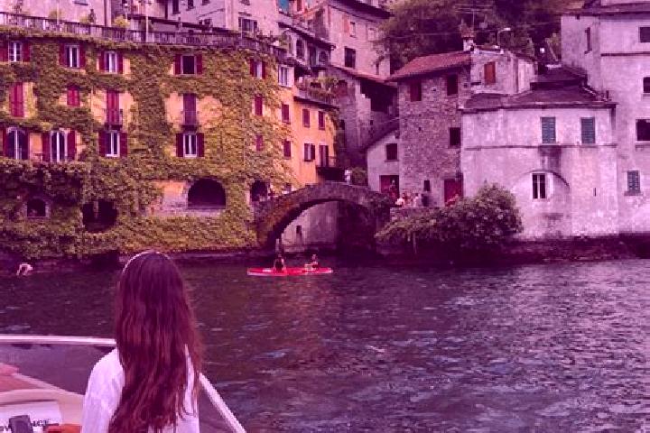 Hazel, 24 — Escort in Nesso, Italy