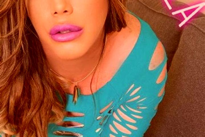 Hazel, 24 — Escort in Santiago Xanica, Mexico