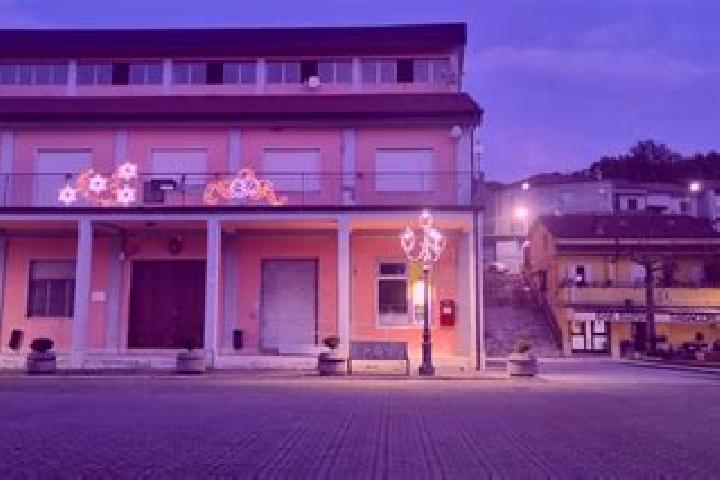 Hazel, 24 — Escort in Tocco Caudio, Italy