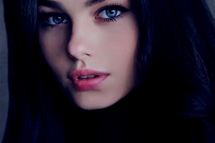 Hazel, 25, a black dark-eyed european companion based in Haiming. Offering CIM, GFE. Available for incall and outcall, day and evening dates.