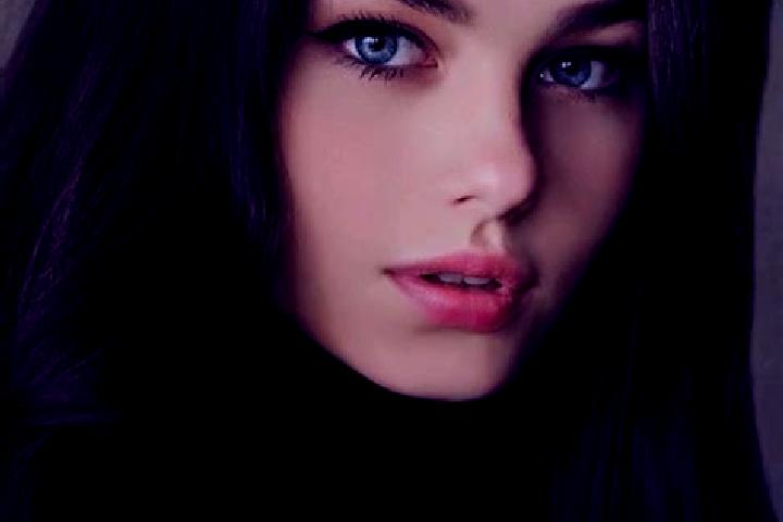 Hazel, 25, a brunette dark-eyed caucasian companion based in Saldana. Offering GFE, Travel Companion, BDSM, Striptease. Available for incall and outcall, day...