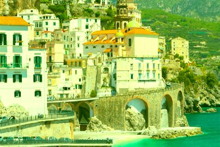 Hazel, 25 — Escort in Alvignano, Italy