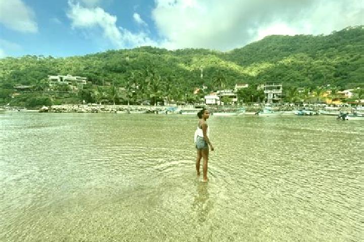 Hazel, 25 — Escort in Buenavista Tomatlan, Mexico