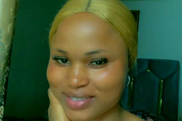 Hazel, 25 — Escort in Dike, United States