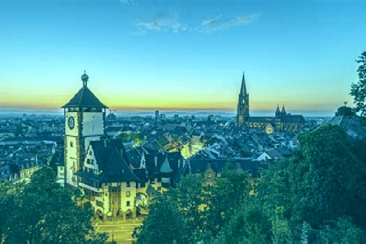 Hazel, 25 — Escort in Freyburg, Germany