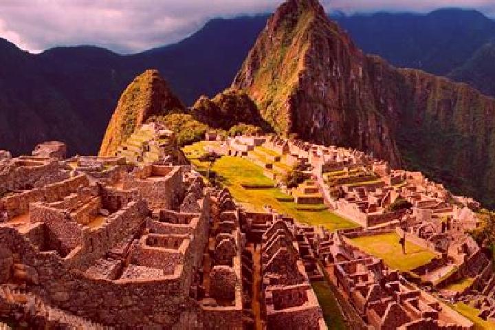 Hazel, 25 — Escort in Huanchay, Peru