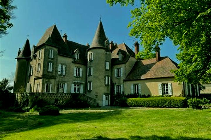 Hazel, 25 — Escort in Lapeyrouse-Mornay, France